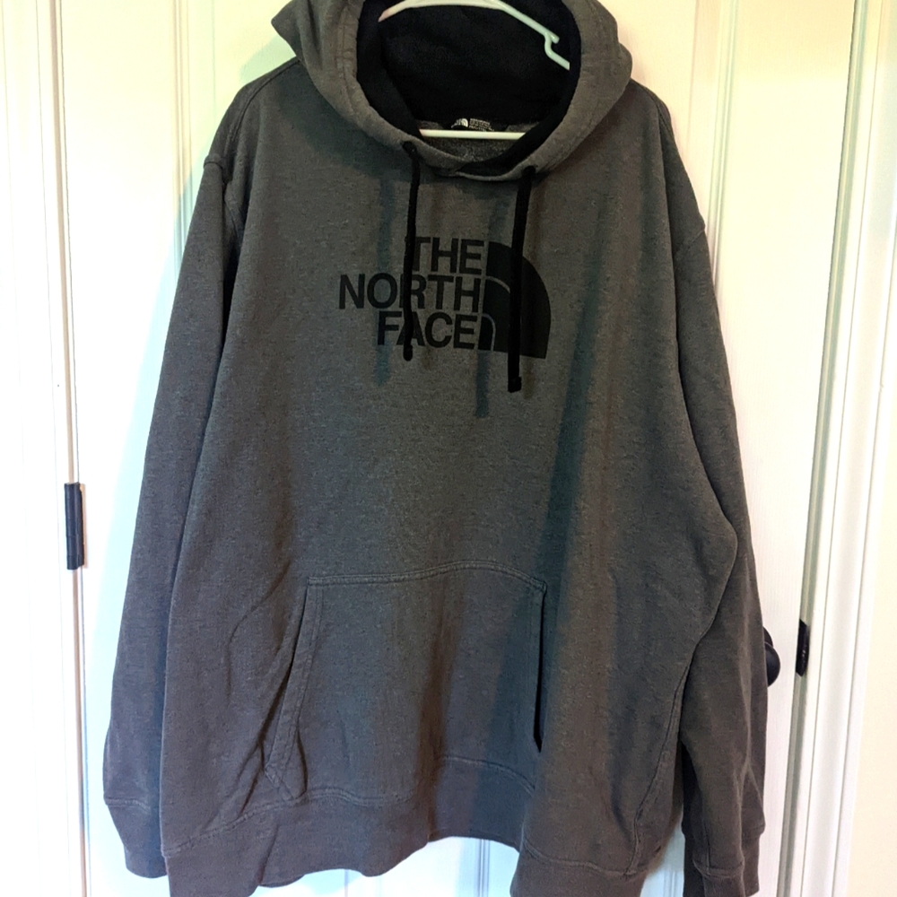 Men's North Face Hoodie
